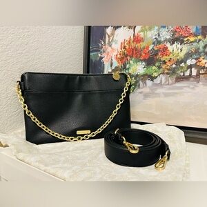 🩷🩷 BCBGeneration Black Leather Crossbody Bag